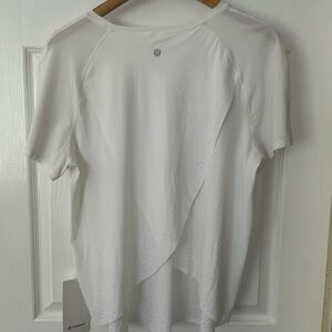 NWT Lululemon Quick Pace Short Sleeve